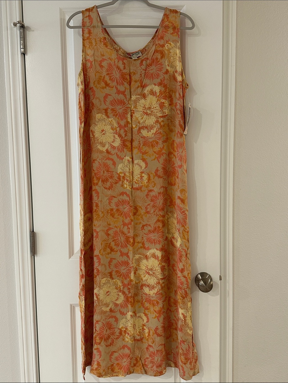 Vintage Hilo Hattie Hawaiian Maxi Dress